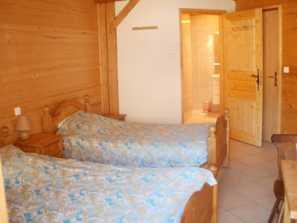 Chambre D'Hote La Petite Bergerie Abondance Rom bilde